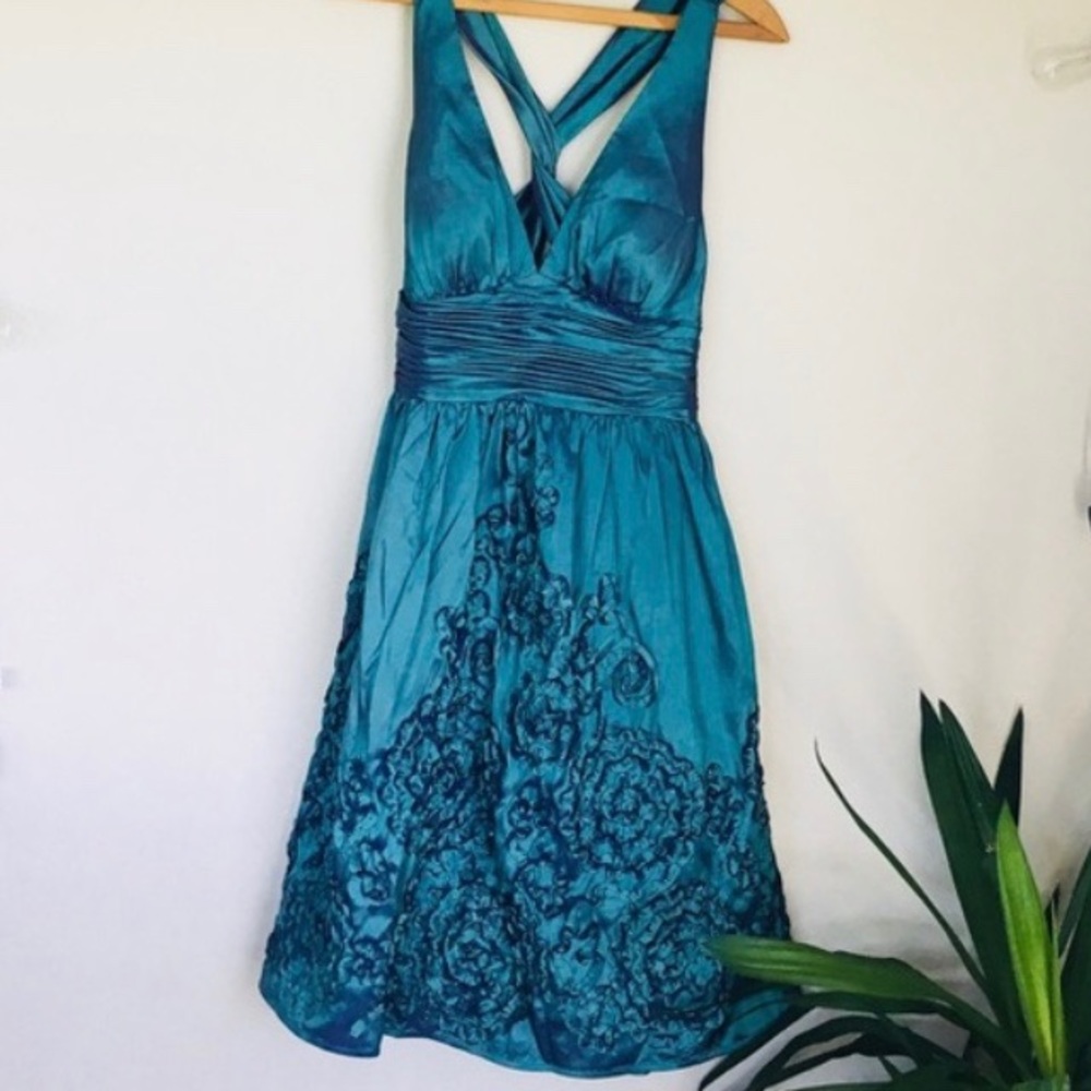 Adrianna Papell iridescent teal short party dress!